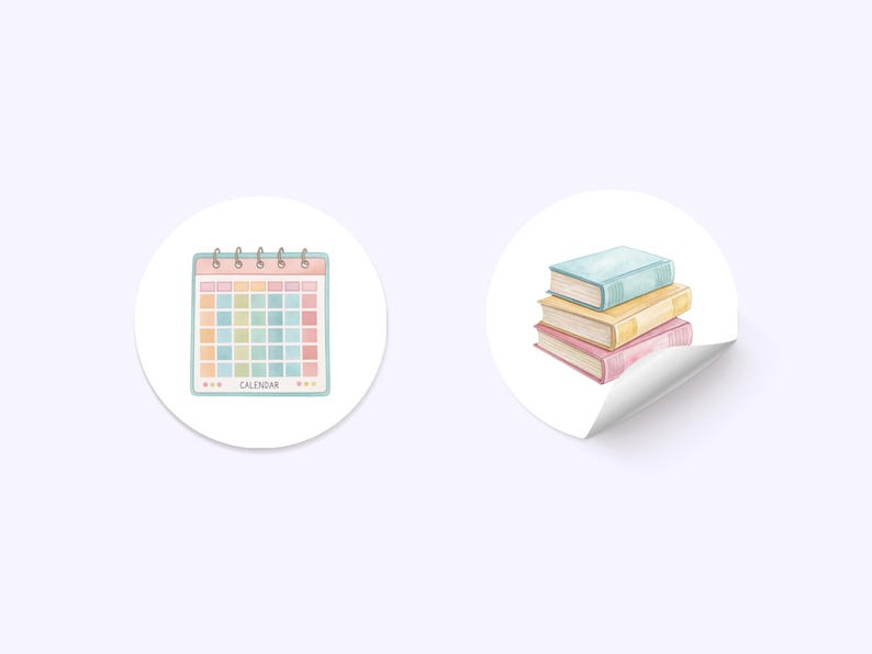 Op de afbeelding: Twee ronde stickers met aquarel illustraties. E&eacute;n toont een kalender met een pastelkleurenschema en het woord "CALENDAR". De andere sticker toont een stapel van drie boeken in pastelkleuren.