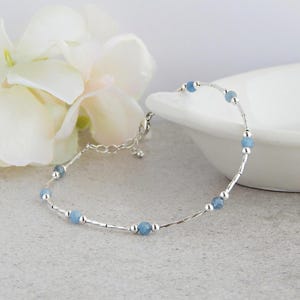 Tobillera de aguamarina con plata de ley, tobilleras para mujer, regalo de piedra natal de marzo, regalo azul, tobillera de playa, joyería de aguamarina