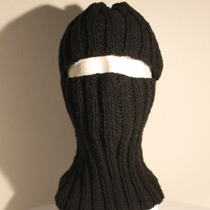 Black ski mask