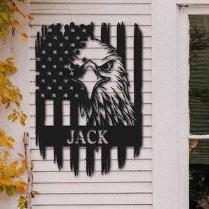 Placa de parede de metal com bandeira americana personalizada, placa de nome externa com bandeira americana, presente personalizado com bandeira dos EUA, presente de 4 de julho, arte de parede patriótica