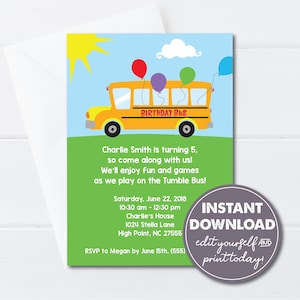 Puede incluir: Una invitaci&oacute;n de cumplea&ntilde;os verde y amarilla con un autob&uacute;s escolar amarillo de dibujos animados con globos rojos, morados, verdes y naranjas. El texto de la invitaci&oacute;n dice "Birthday Bus" y "Charlie Smith cumple 5 a&ntilde;os, &iexcl;ven con nosotros! &iexcl;Disfrutaremos de la diversi&oacute;n y los juegos mientras jugamos en el Tumble Bus! S&aacute;bado, 22 de junio de 2018 10:30 am - 12:30 pm Charlie's House 1024 Stella Lane High Point, NC 27555 RSVP a Megan antes del 15 de junio, (555)"