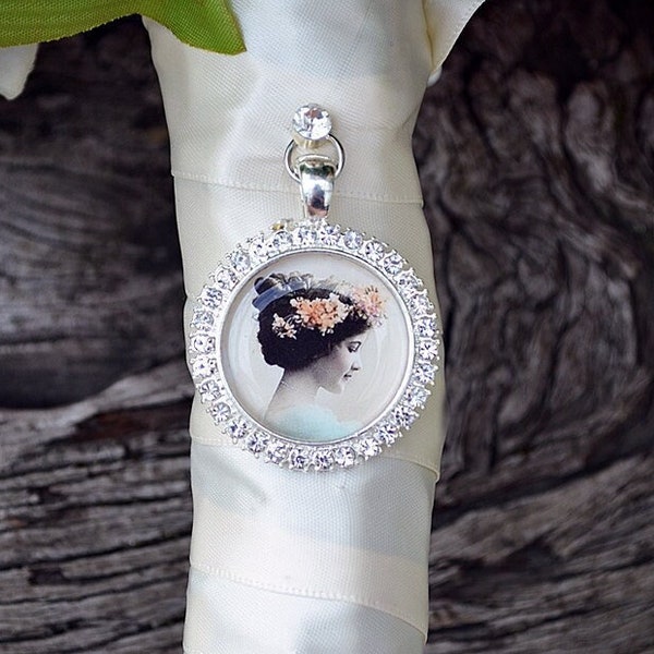 Bouquet Photo Charm Rhinestone Round Silver Wedding Bridal Memory Frame Bling