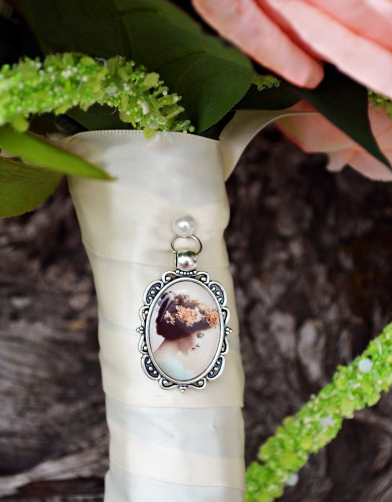Bouquet Photo Charm Wedding Oval Antique Memory Frame Silver Etsy
