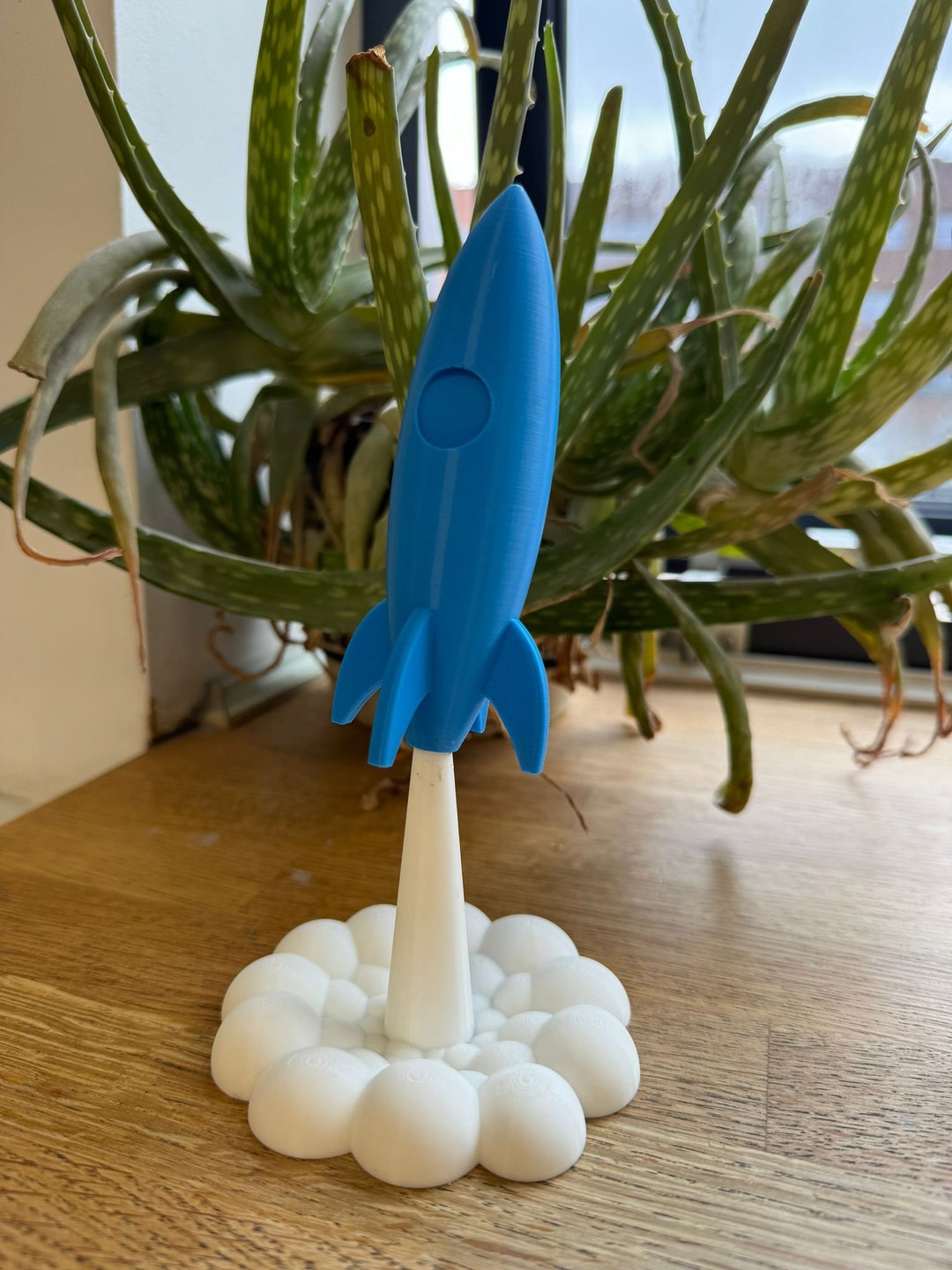Rocket Taking off 3D Printed Figure Spaceship Rocket Toy Desktop Decor ...
