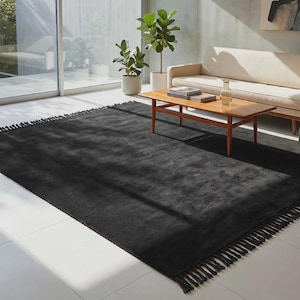 Black Handmade Tufted Rug, Modern Charcoal Area Carpet with Fringe, Minimalist Rectangular Living Room Bedroom Custom Size Contemporary Rug