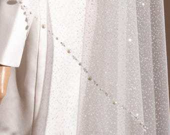 Sparkle Blusher Schleier mit Schichten, kurzer Glitzer Tüll Brautschleier, moderner Brautschleier für elegante Bräute, Hochzeitsaccessoire mit Elfenbeinperlenbesatz