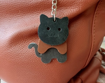 Llavero de gato de cuero hecho a mano: dije personalizado para bolso, regalo para amantes de los gatos