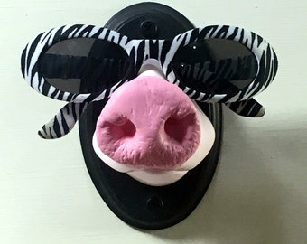 Porte-lunettes mural en forme de nez de cochon
