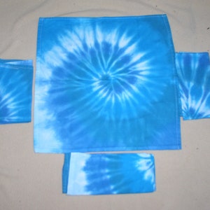 4 Cloth Napkins, Tie Dyed