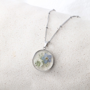 Miscarriage Memorial Necklace, Forget Me Not Baby Breath Necklace, Baby Loss Gift, Sympathy Jewelry for Mom, Remembrance Jewelry image 4