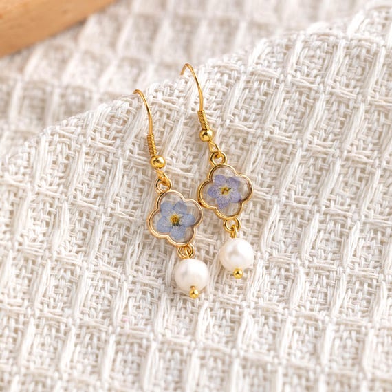Forget-Me-Not Pearl Earrings, Resin Flower Earrings, Miscarriage Gift, Earrings for Women, Personalized Forget Me Not Gift, Gift for Her