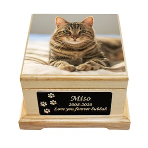 Memorial Pet Urn, Wooden Cat Cremation Urn with Custom Engraving