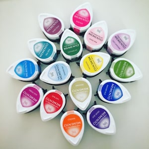 empreintes digitales livre d'or arbre tampon encreurs - goutte de rosée momento tsukineko plusieurs couleurs vert rose bleu jaune pour mariage, baby shower et plus