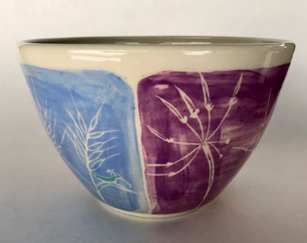 Ceramic bowl with wild flowers