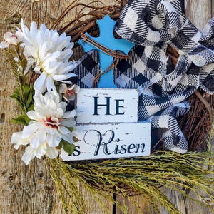 He is Risen Easter Wreath: Rustic Cross, Burlap Bow