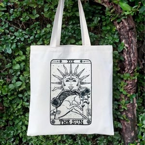 Bolsa de mano con la carta del Tarot del Sol, bolsa espiritual, regalo para amantes del Tarot, bolsa de algodón, bolsa celestial, regalo para el Día de la Madre, bolsa de brujas