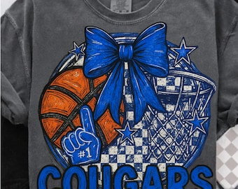 Mascota de baloncesto personalizada PNG, Baloncesto de los Cougars PNG, Día de partido de los Cougars, Baloncesto del día del partido, Mascota de los Cougars, Animadora del espíritu escolar del equipo dorado
