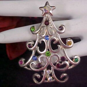 Silver Plate Scrolls CHRISTMAS TREE Signed KC Jewelry Mfg. Co. Brooch image 2