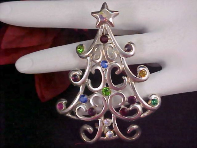 Silver Plate Scrolls CHRISTMAS TREE Signed KC Jewelry Mfg. Co. Brooch image 2