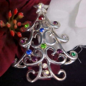 Silver Plate Scrolls CHRISTMAS TREE Signed KC Jewelry Mfg. Co. Brooch image 4