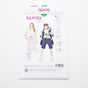 Burda Kids 9324 sewing pattern: Pants / shorts (size 9-14 Junior)