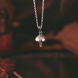 Fly Agaric Mushroom Necklace – Silver Toadstool Pendant, Fungi Necklace, Fairycore Pendant, Cottagecore Charm, Woodland Necklace