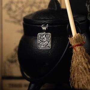 Forest Witch Halskette - Silber Hexen Talisman, Natur Amulett, Pagan Anhänger, Witchcore Schmuck, Dark Academia Halskette, Hexen Anhänger