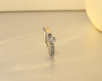 Square Zircon Shiny Belly Button Ring Navel Piercing Jewelry Curved Bar Minimalist Barbell Belly Barbell Piercing Rivet Reverse