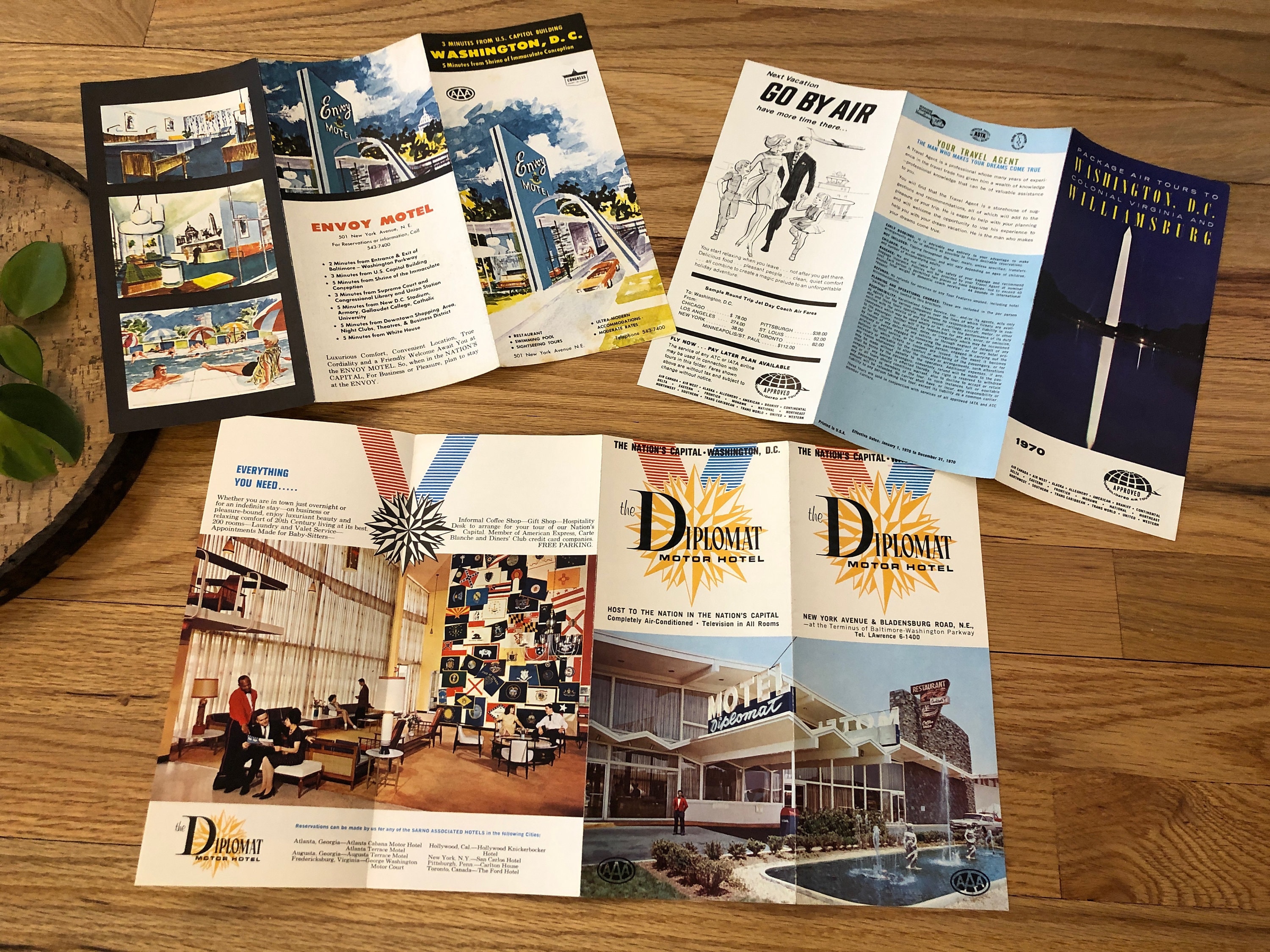 Washington DC Set of 3 Travel Brochures Williamsburg Envoy Etsy Washington DC Set of 3 Travel Brochures Williamsburg Envoy Etsy