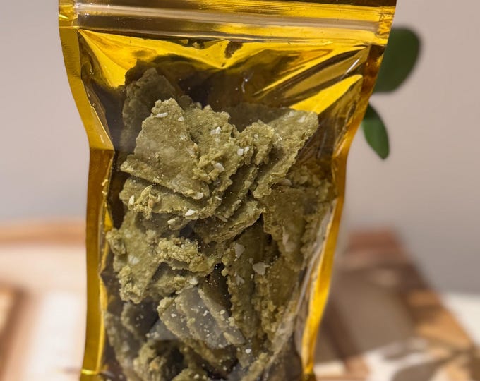 HOMEMADE COCONUT BITES - Crunchy Caramel Coconut Bites with Moringa 100g Sweet Healthy Treats, Natural Energy Booster Snacks Nutrient Treats