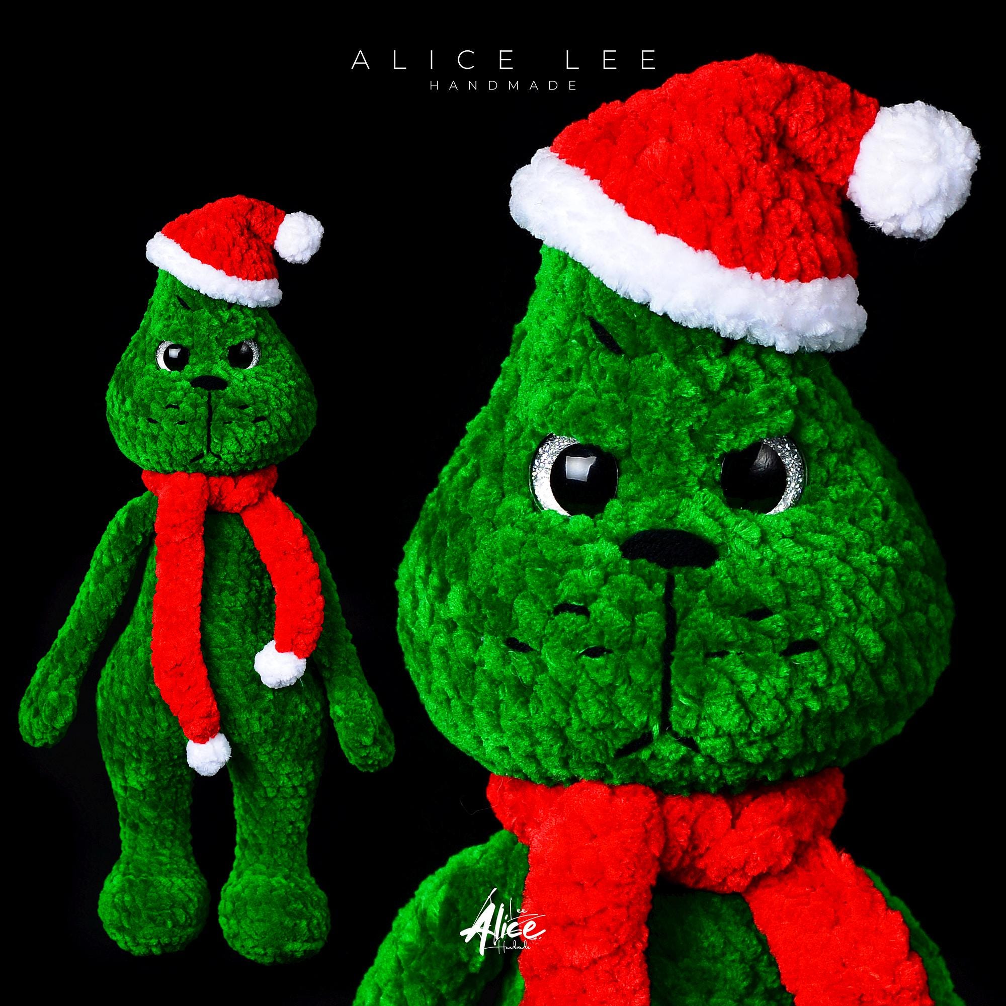 Green Christmas Character Crochet Pattern: No Sew Amigurumi PDF 35 cm English & German - Thumbnail 7