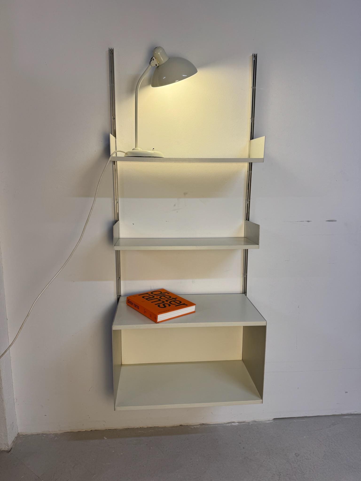 Vitsoe - Etsy 日本