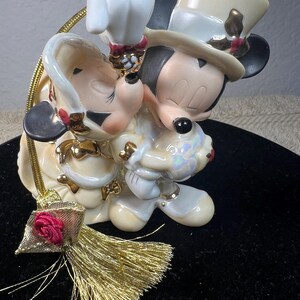 Victorian Mickey and Minnie Mistletoe Kiss