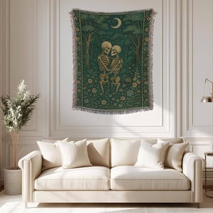 Halloween Woven Blanket Romantic Skeleton Design Halloween Decor Cozy Throw Couples Gothic Home Accent Gift for Spooky Lovers Wedding Gift