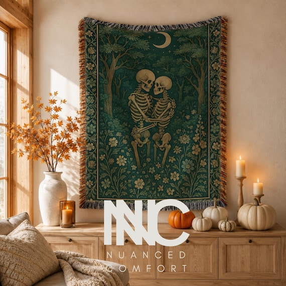 Halloween Woven Blanket Romantic Skeleton Design Halloween Decor Cozy Throw Couples Gothic Home Accent Gift for Spooky Lovers Wedding Gift