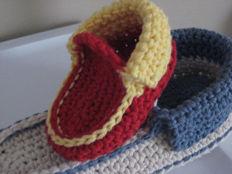 Cozy Crochet Slipper Pattern pdf, Comfy slippers for all sizes from 6mos. size 14 image 2