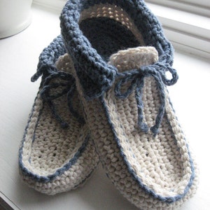 Cozy Crochet Slipper Pattern pdf, Comfy slippers for all sizes from 6mos. size 14 image 1