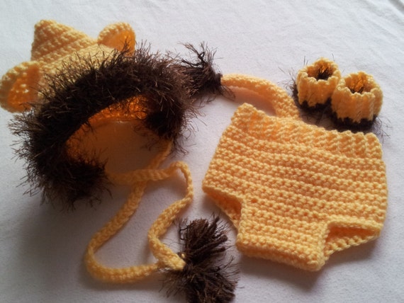 Lion Crochet Bonnet, Diaper Cover, Wristlets/Anklets Pattern (PDF Pattern)