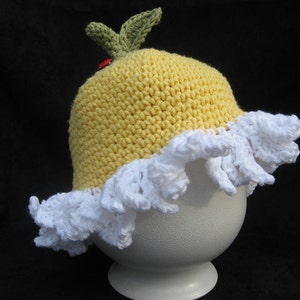 Crochet Daisy Hat Pattern: Sunny Yellow Flower, Newborn to 10 Years (PDF Pattern)