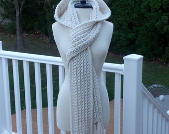 Ultra Plush Bulky Weight Yarn Version of the Nordic Hooded Scarf with Matching Pattern for Nordic Mittens