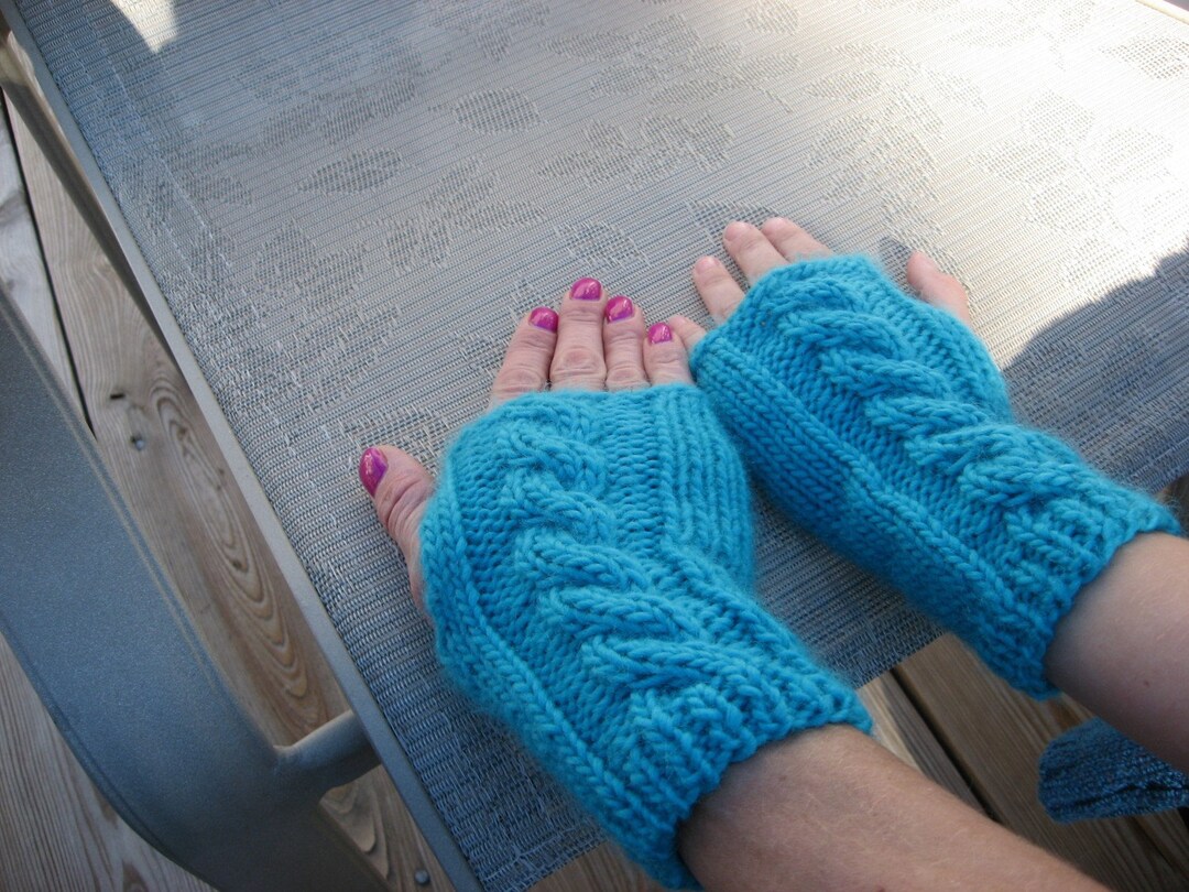 Cable Knit Fingerless Gloves Knitting Pattern (PDF) - Etsy