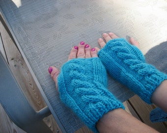 Cable Knit Fingerless Gloves Knitting Pattern (PDF)