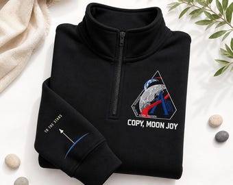 Bluza z haftem z misją Artemis II/zapinana na zamek błyskawiczny/bluza z kapturem, koszulki NASA, odzież dla astronautów, cytat z Moon Joy