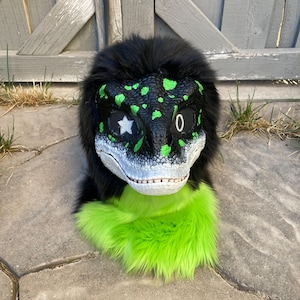 premade Dino mask fursuit head!!