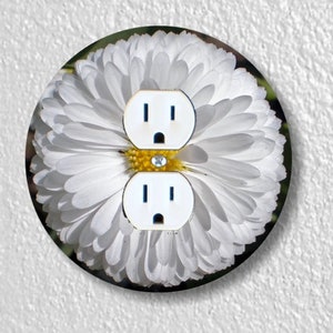 White Daisy Flower Precision Laser Cut Duplex and Grounded Outlet Round Wall Plate Covers