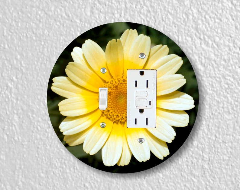 Yellow Daisy Flower Precision Laser Cut Duplex and Grounded Outlet Round Wall Plate Covers Double Toggle/GFI