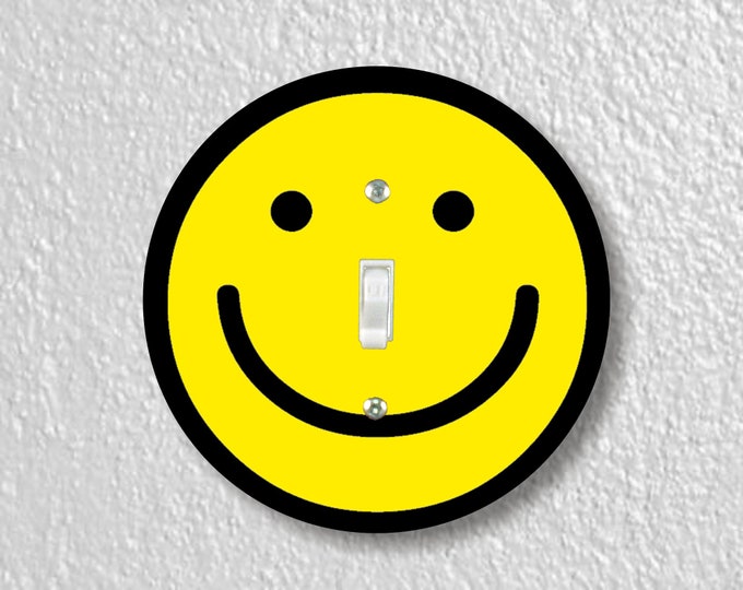 Smiley Face Precision Laser Cut Toggle and Decora Rocker Round Light Switch Wall Plate Covers