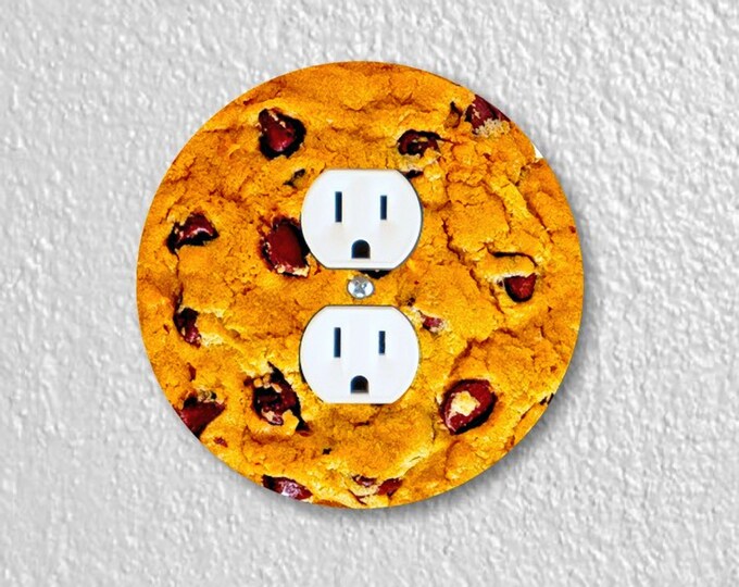 Chocolate Chip Cookie Precision Laser Cut Duplex and Grounded Outlet Round Wall Plate Covers