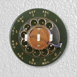 Vintage Retro MCM Avocado Green Telephone Dial Precision Laser Cut Triple Toggle Round Light Switch Wall Plate Cover