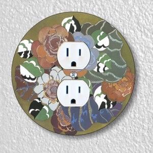 Floral Art Deco Art Nouveau Precision Laser Cut Duplex and Grounded Outlet Round Wall Plate Covers